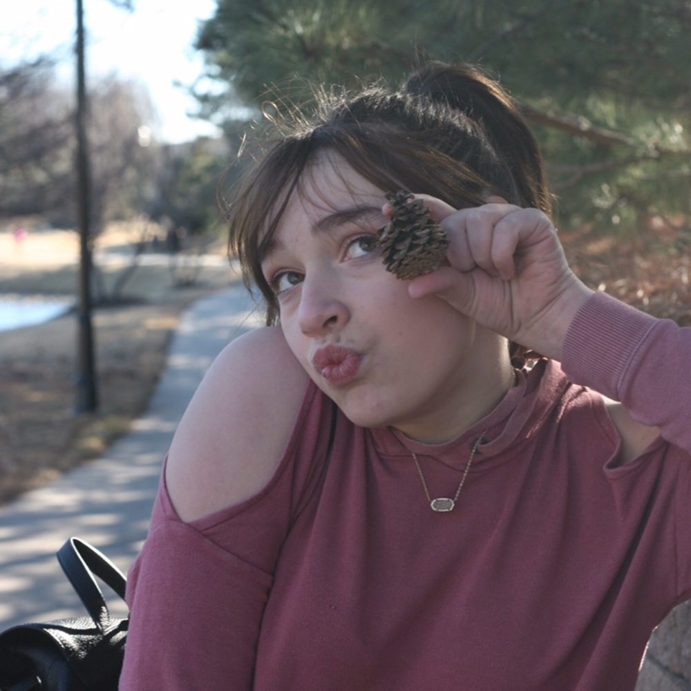 Meet your Posher, Eva